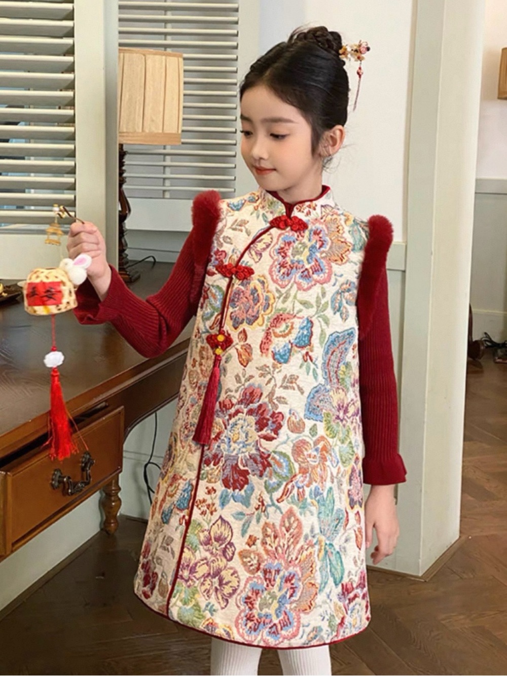 Chinese Floral Brocade Sleeveless Dress
